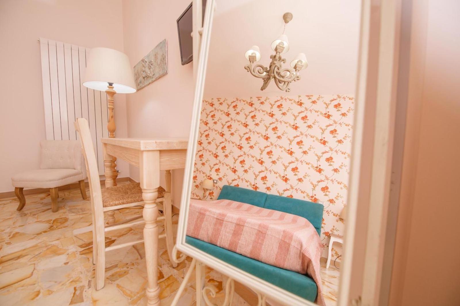 Rooms 66 Кампобасо Екстериор снимка