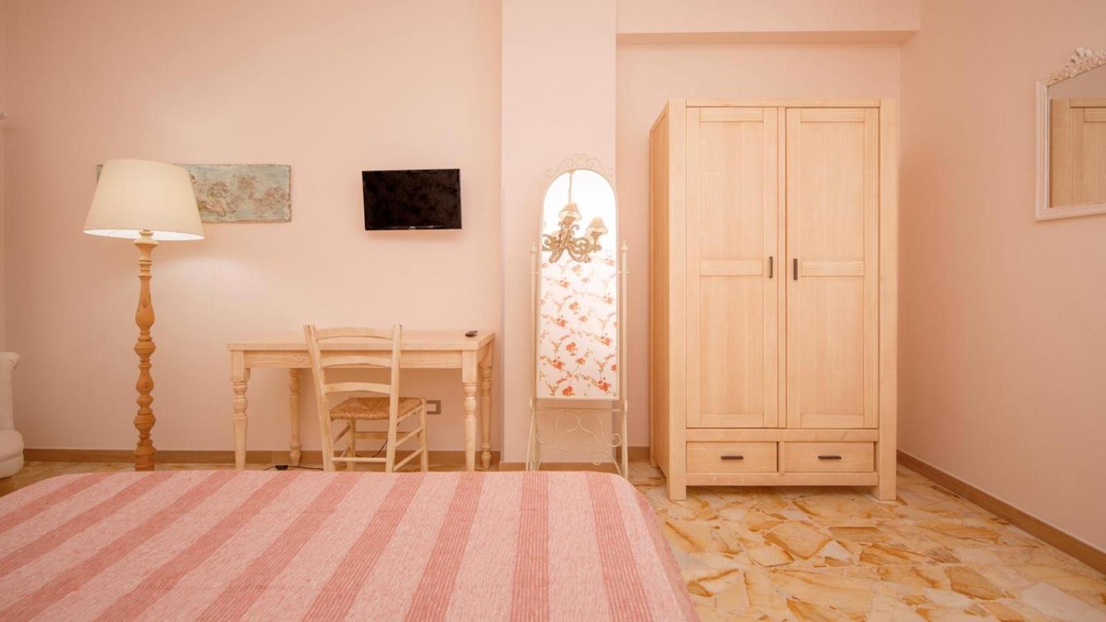 Rooms 66 Кампобасо Екстериор снимка