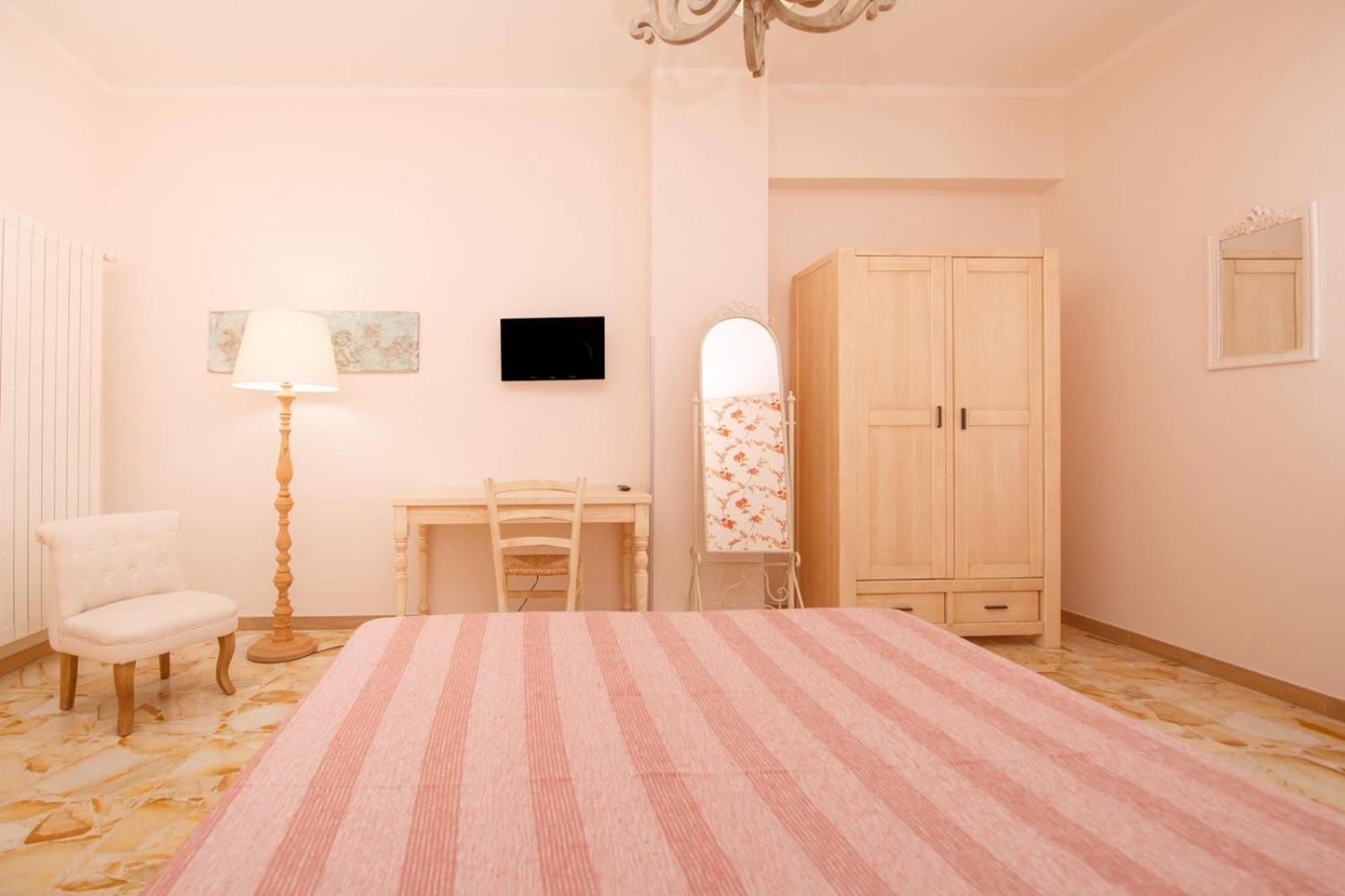 Rooms 66 Кампобасо Екстериор снимка