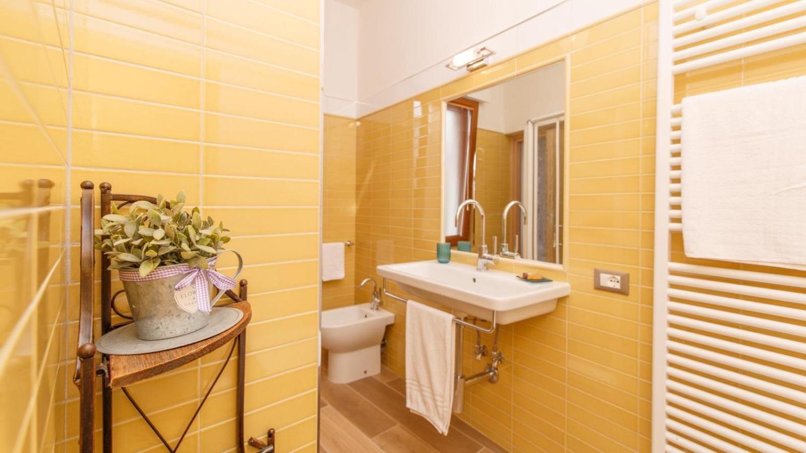 Rooms 66 Кампобасо Екстериор снимка